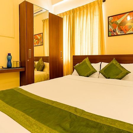 Treebo Trend Mel'S Suites Indiranagar Bangalore Buitenkant foto