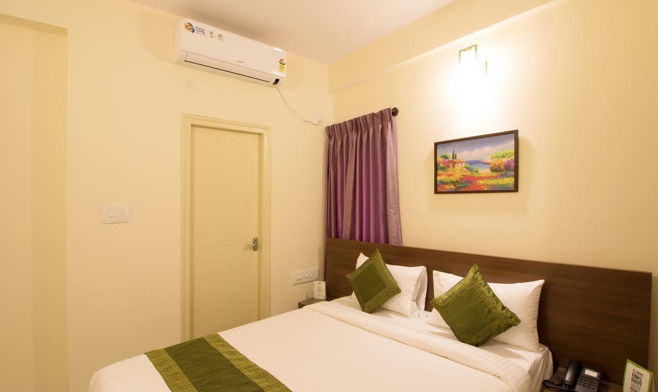 Treebo Trend Mel'S Suites Indiranagar Bangalore Buitenkant foto