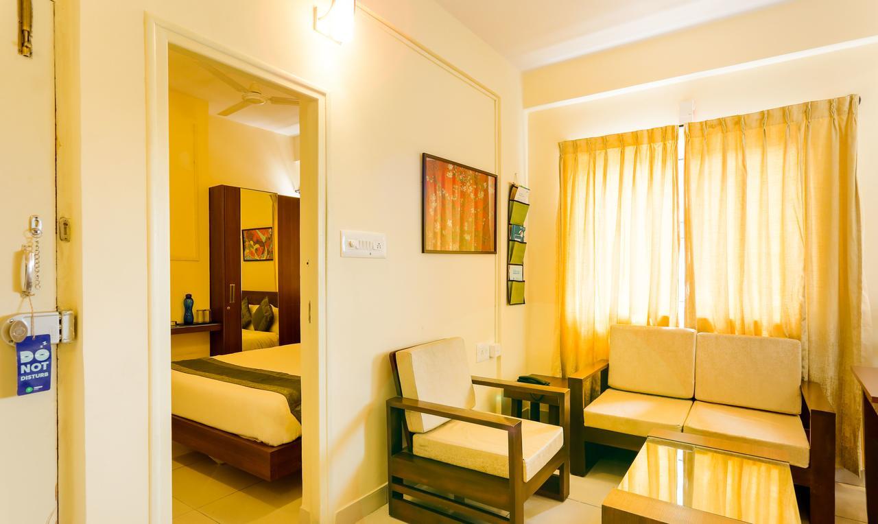 Treebo Trend Mel'S Suites Indiranagar Bangalore Buitenkant foto